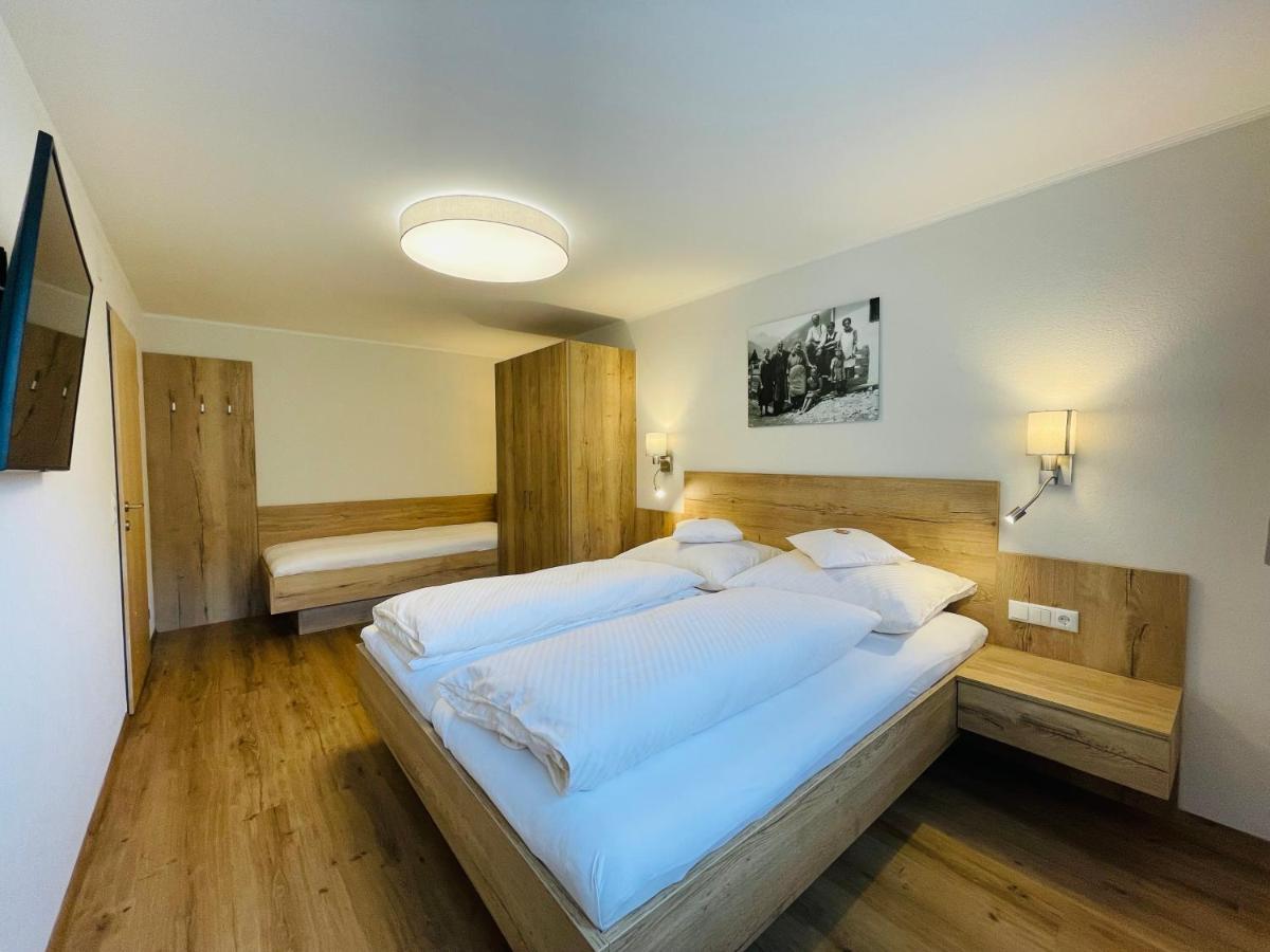 Hotel Garni Burger Sankt Jakob in Defereggen Kültér fotó