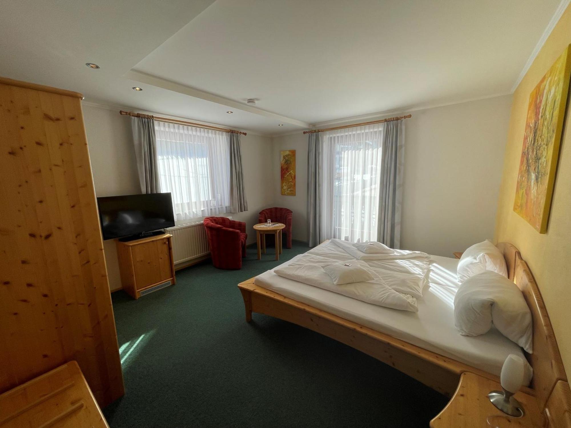 Hotel Garni Burger Sankt Jakob in Defereggen Kültér fotó